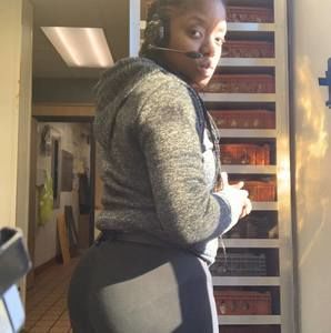 Meet your Posher, Jaquetta